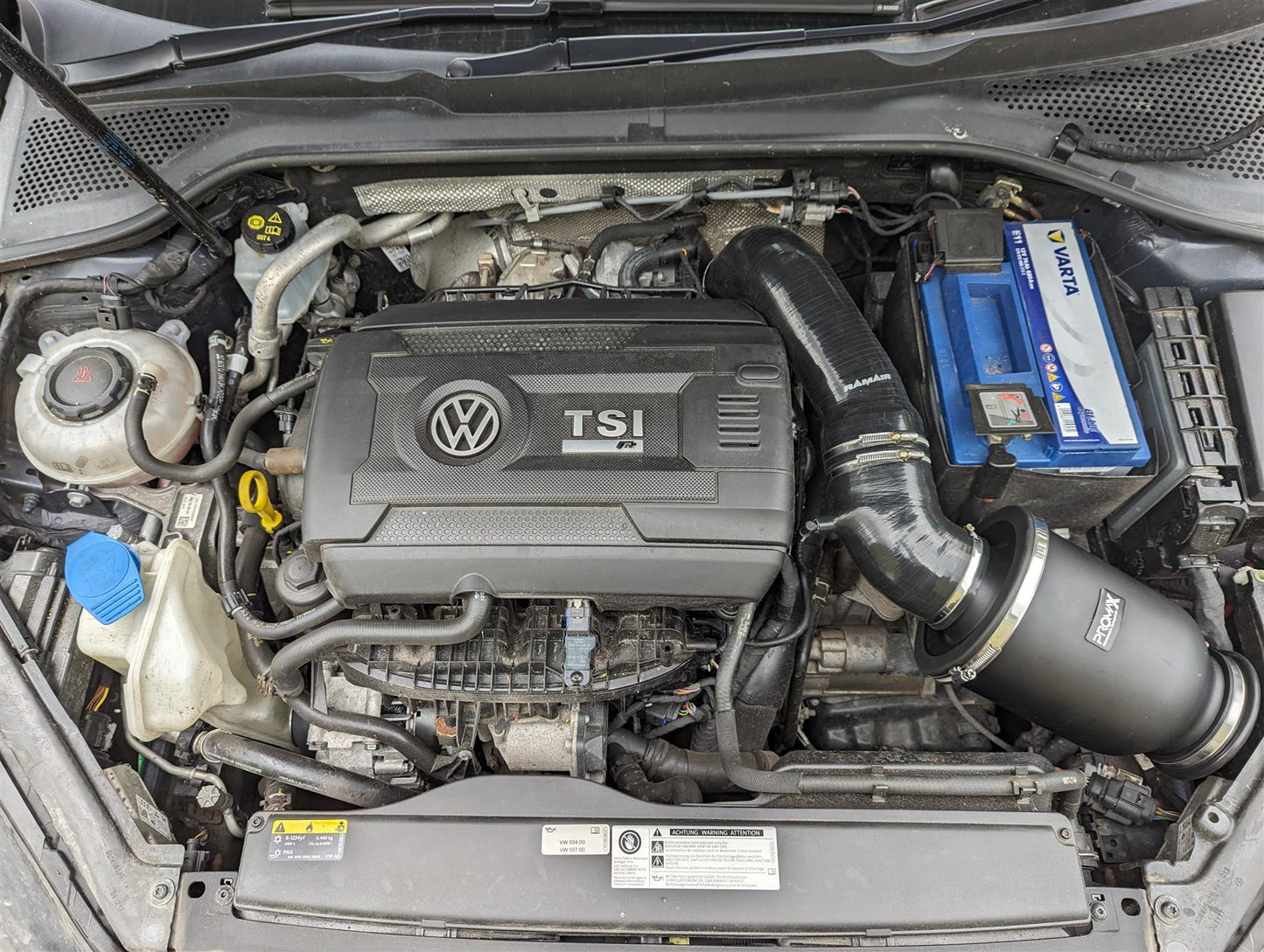 Performance Pleated Enclosed Induction Kit for MK7 Golf GTi + R